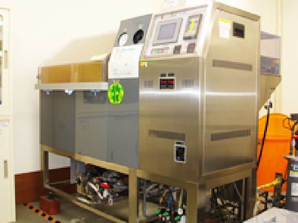 複合サイクル塩水噴霧試験機